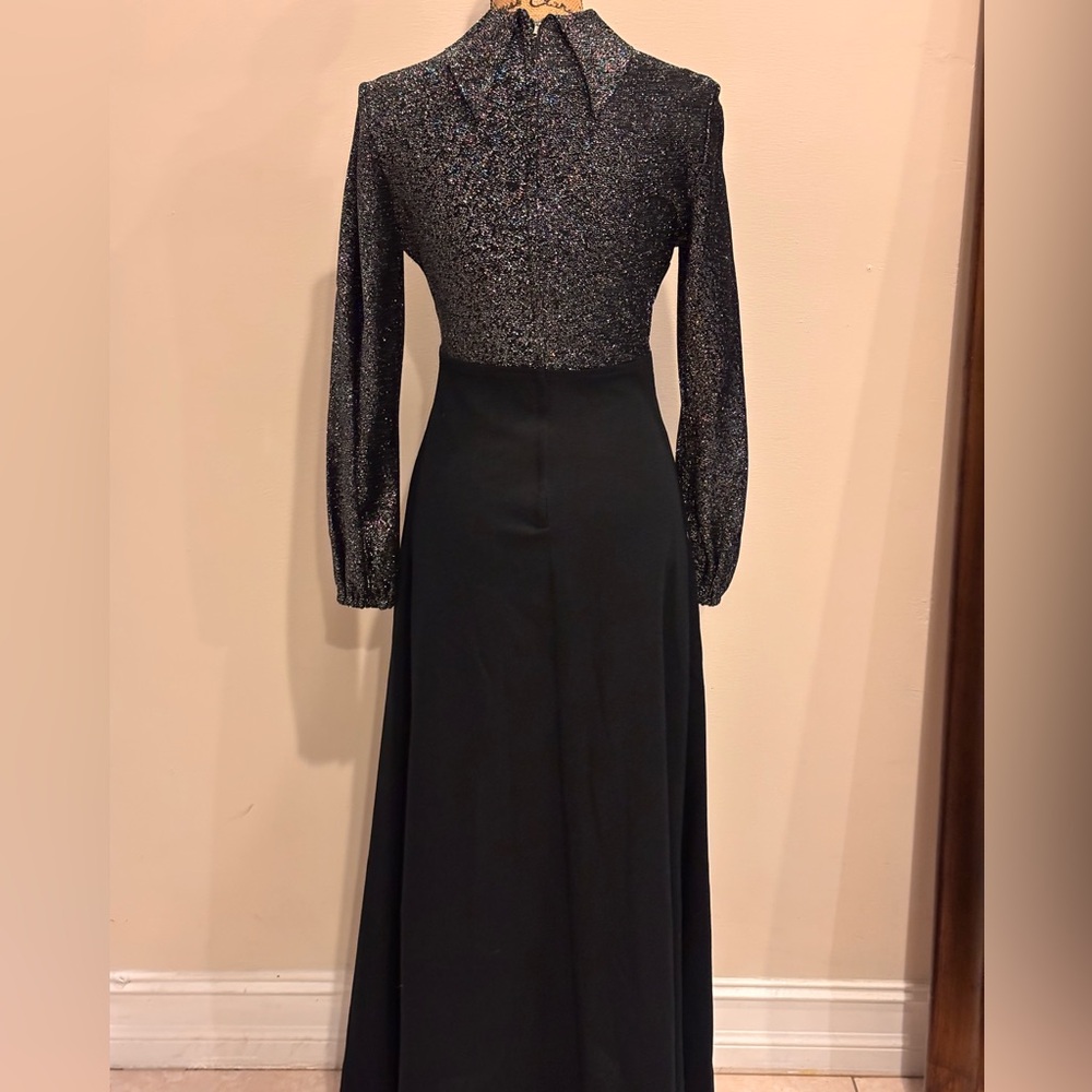 Vintage Long Black Knit Dress Silver Bodice Size Vintage 10 - Picture 7 of 11